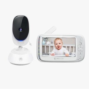 NEW In Box Motorola VM75 5.0 Video Baby Monitor